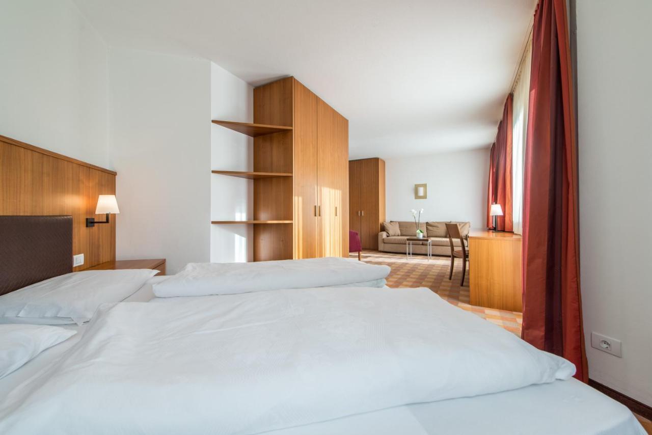 Hotel Tubris Кампо-Турес Екстер'єр фото