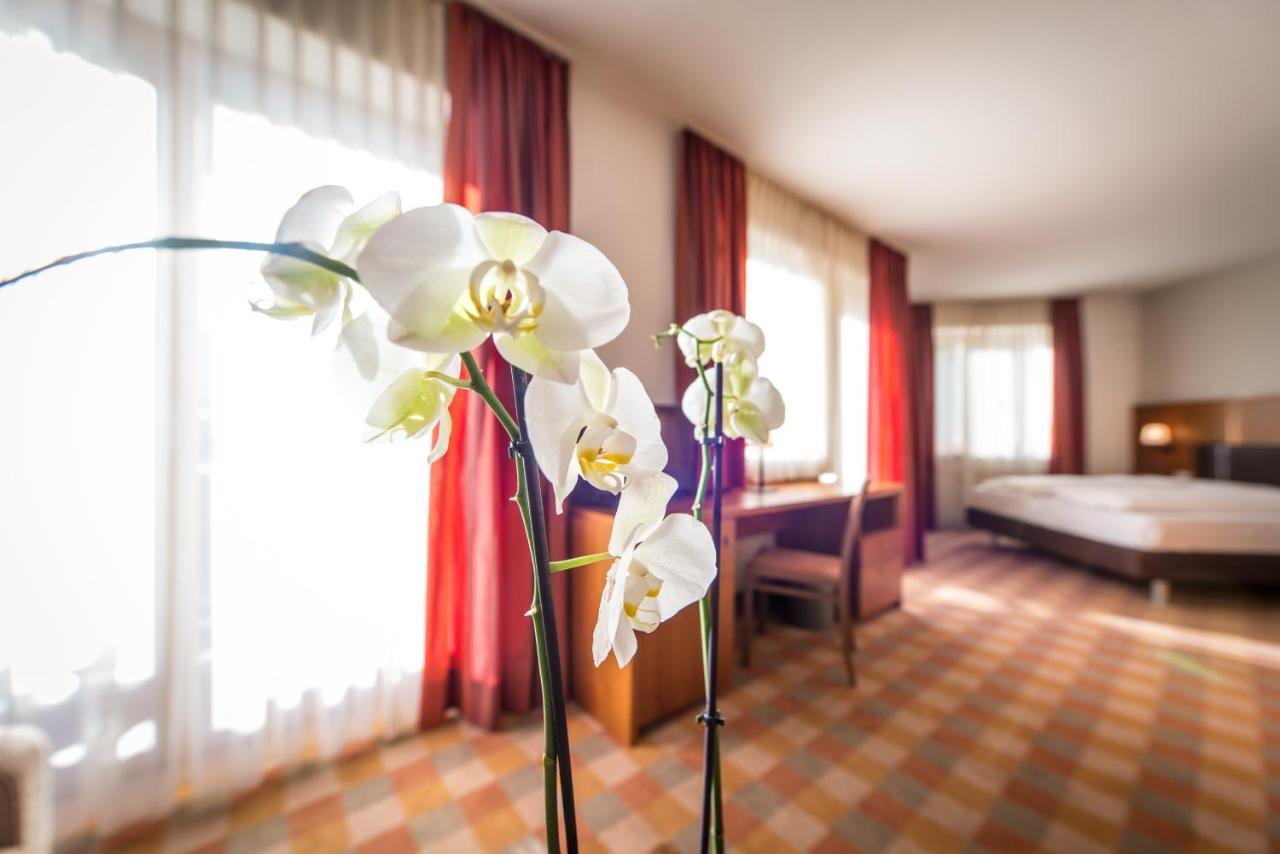 Hotel Tubris Кампо-Турес Екстер'єр фото