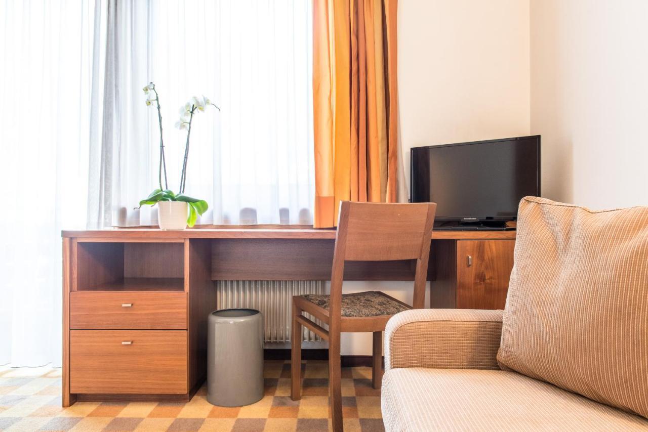 Hotel Tubris Кампо-Турес Екстер'єр фото